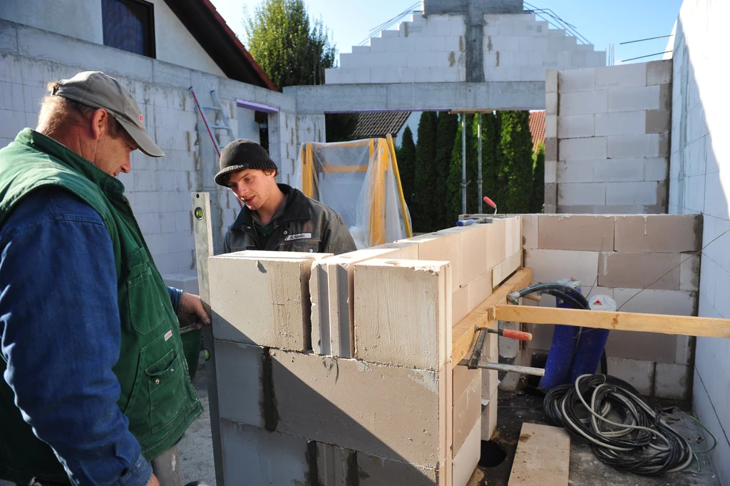 Kiedy MRiT wprowadzi zmiany w budowie "domów bez formalności"? Prace nad projektem nadal trwają