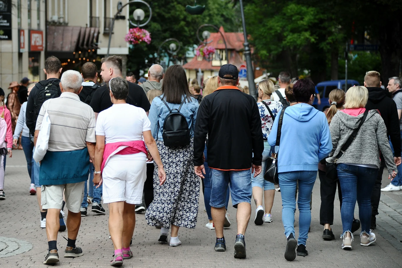 W Zakopanem turystów nie brakowało. Nie wydawali jednak pieniędzy tak chętnie jak kiedyś W Zakopanem turystów nie brakowało. Nie wydawali jednak pieniędzy tak chętnie jak kiedyś