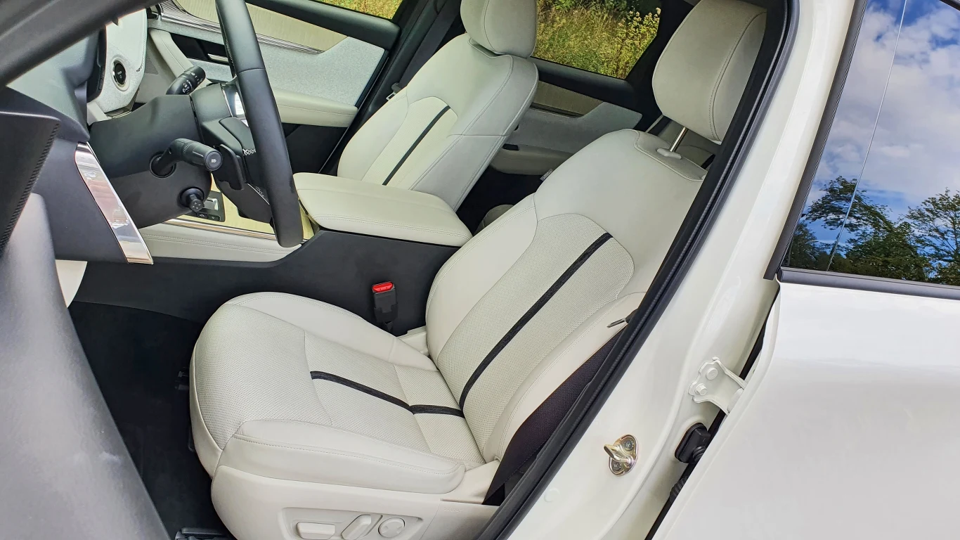 Mazda CX-60 PHEV Mazda CX-60 PHEV