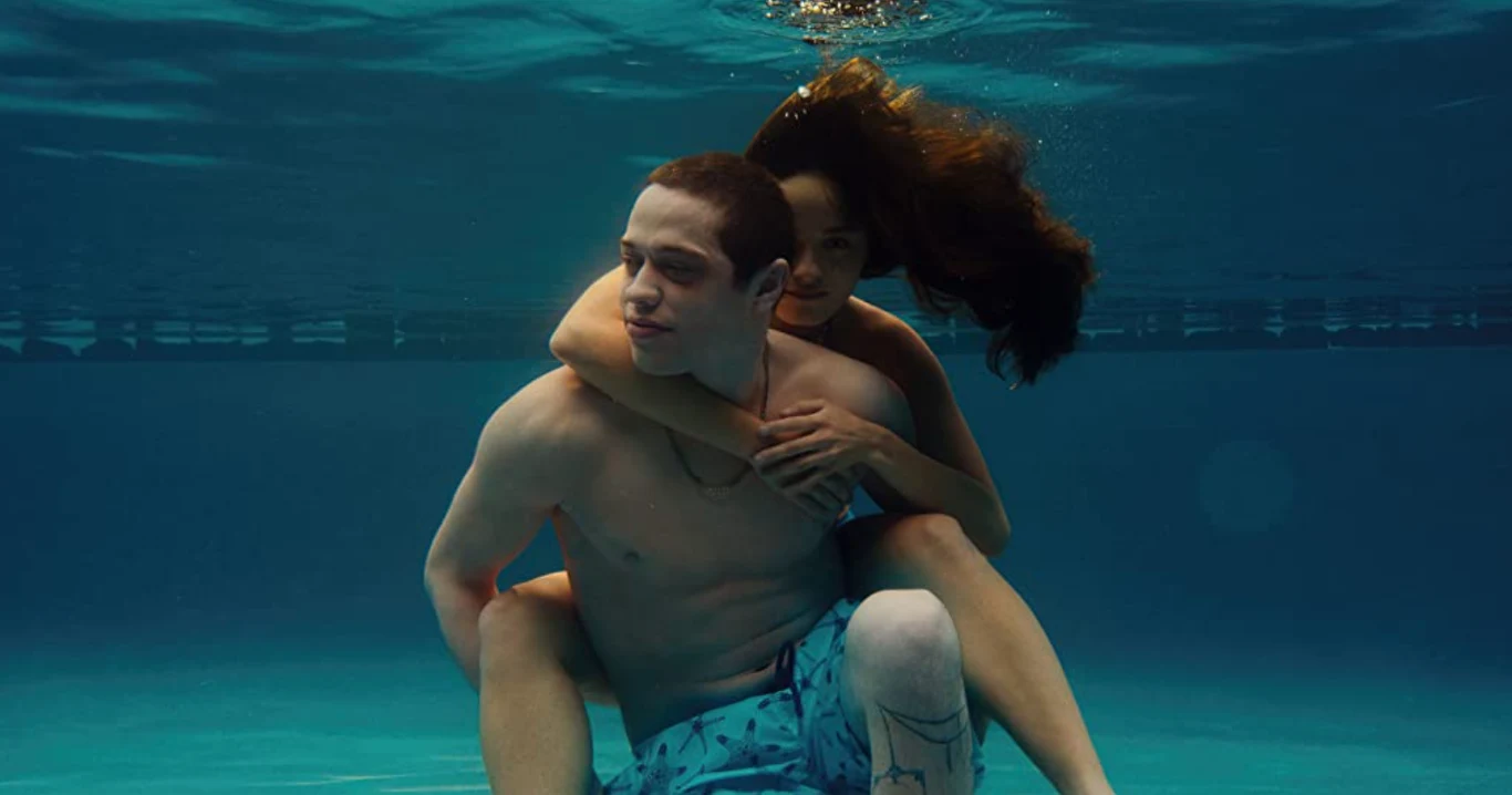 Kadr z filmu "Bodies Bodies Bodies" Kadr z filmu "Bodies Bodies Bodies"