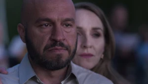 Dar Salim i Sonja Richter w filmie "Miłość dla dorosłych