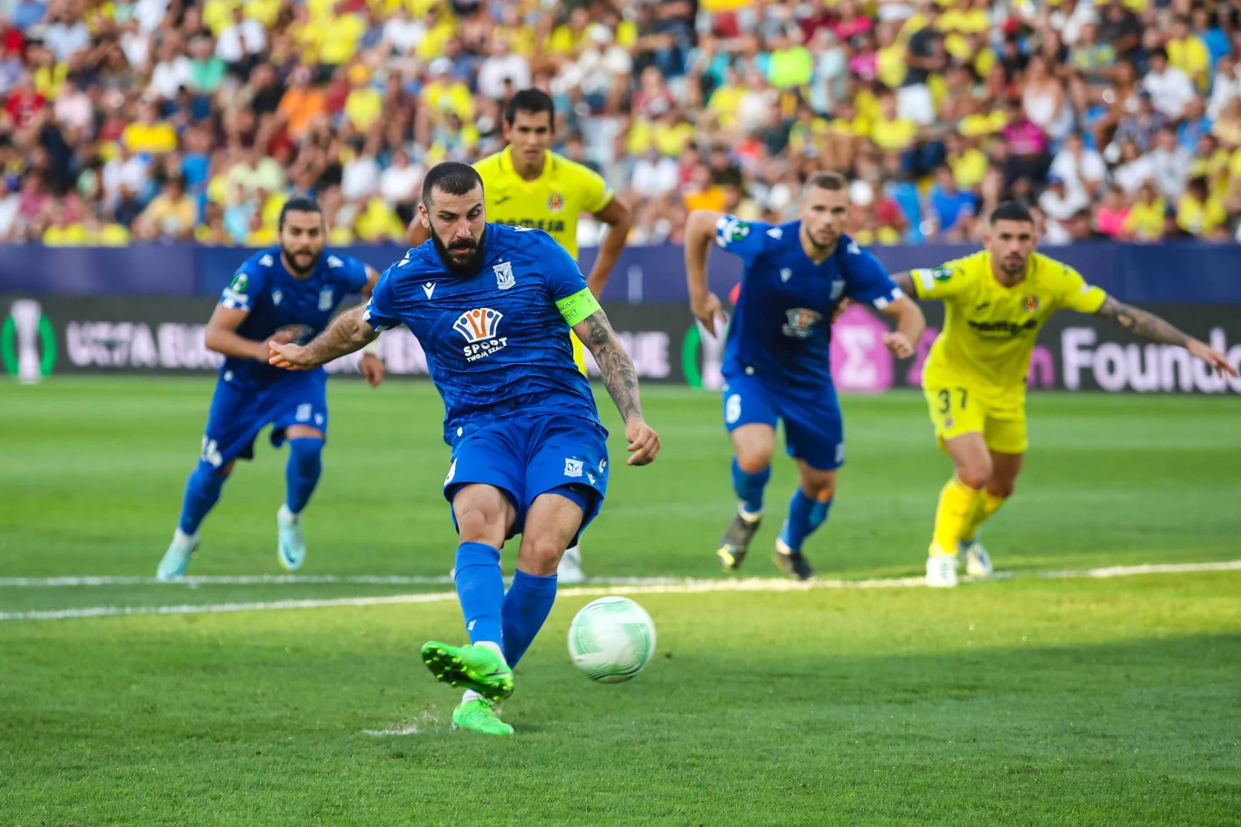 Gola Mikaela Ishaka z rzutu karnego spowodował, że w 46. minucie Lech przegrywał tylko 2-3