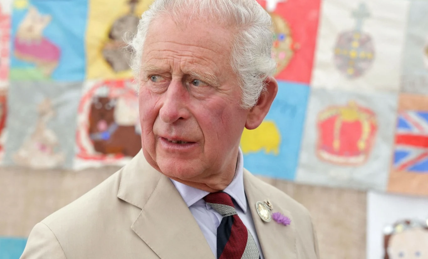 Król Karol III Król Karol III