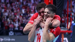 Siatkarze reprezentacji Polski Łukasz Kaczmarek (tył) i Aleksander Śliwka (przód)