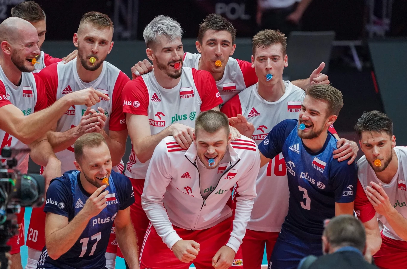 Polscy siatkarze po meczu z USA w czasie MŚ 2022