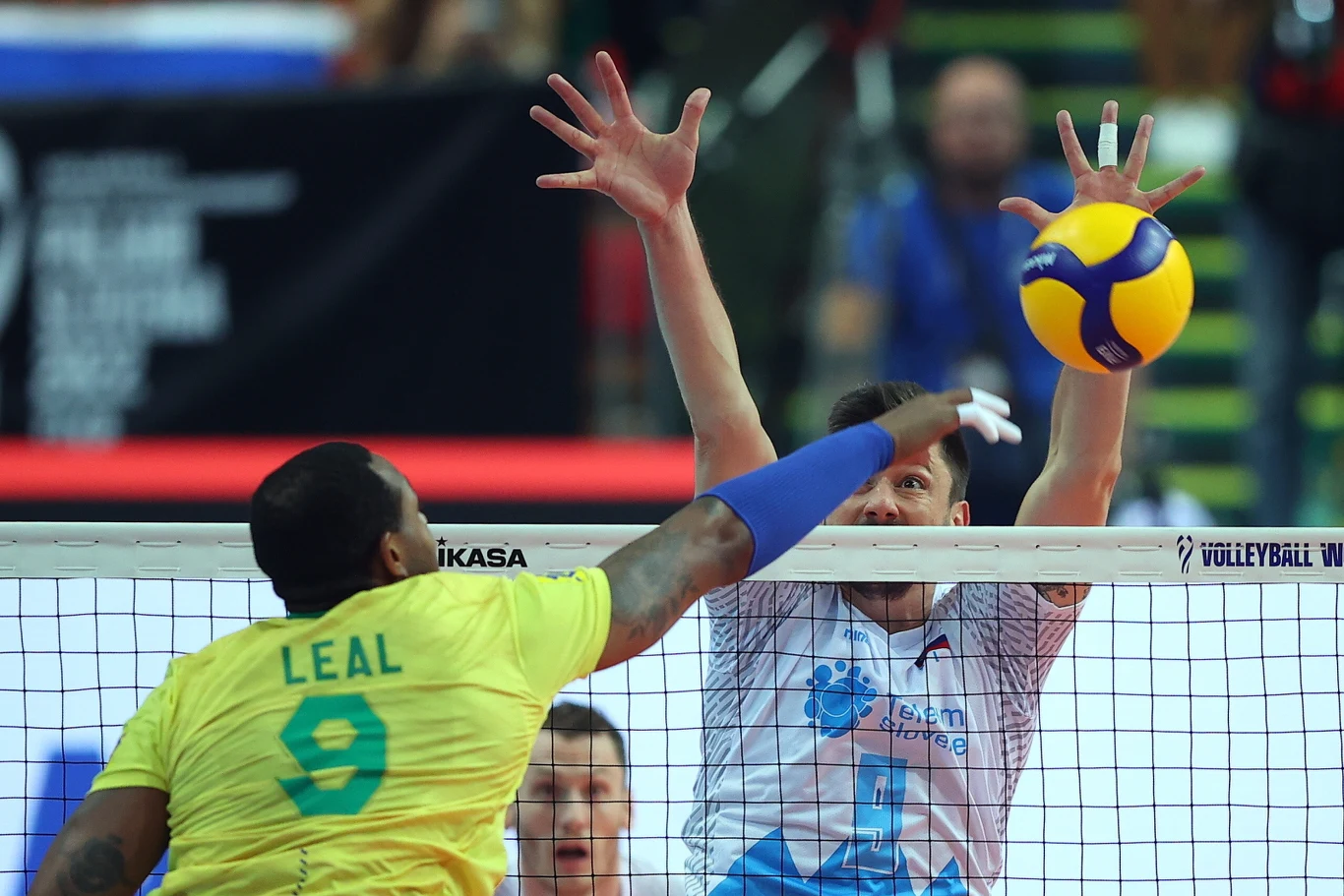 Mecz Brazylia - Słowenia o brązowy medal MŚ. Yoandy Leal kontra Dejan Vincić Mecz Brazylia - Słowenia o brązowy medal MŚ. Yoandy Leal kontra Dejan Vincić