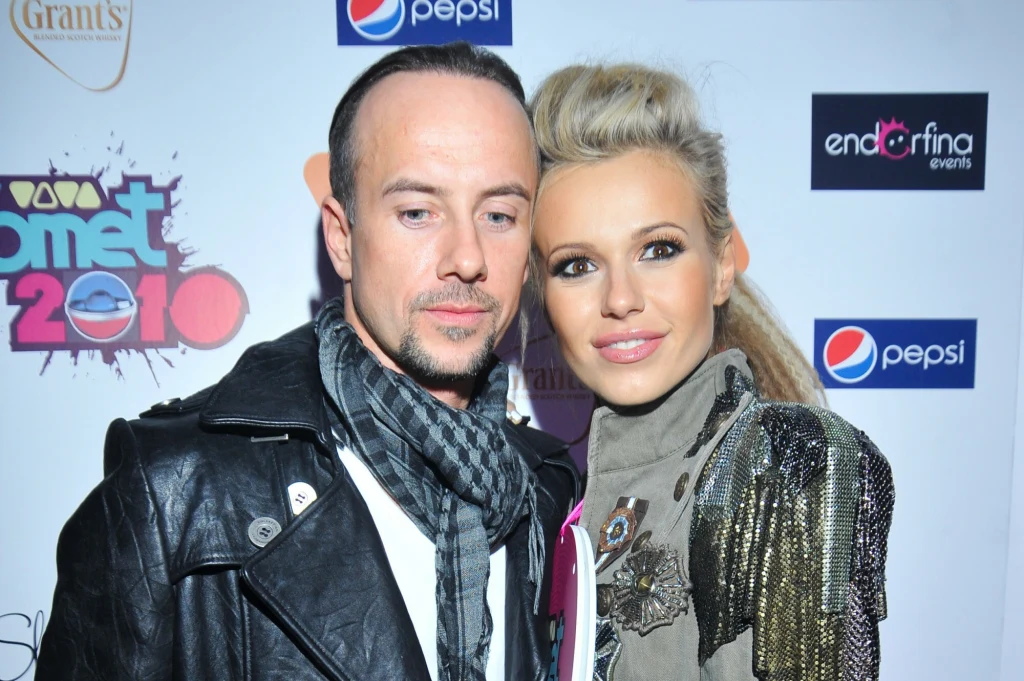 Nergal i Doda, Viva Comet 2010 Nergal i Doda, Viva Comet 2010