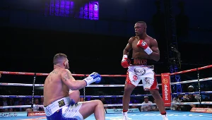 Ilunga Makabu (z prawej)