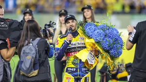 Sekret mistrza. Całe miasto aż huczy od plotek