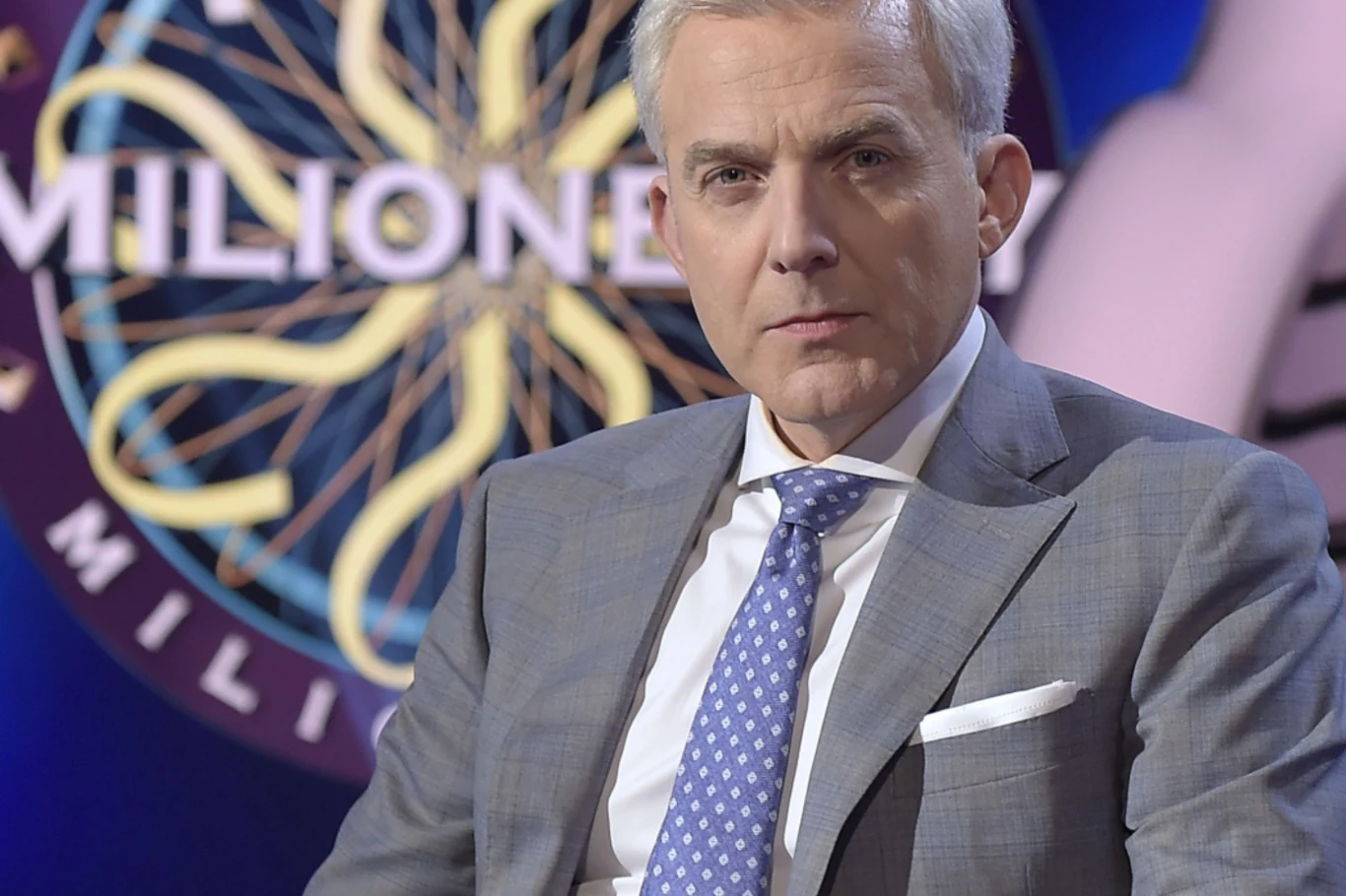 Hubert Urbański w teleturnieju "Milionerzy" Hubert Urbański w teleturnieju "Milionerzy"