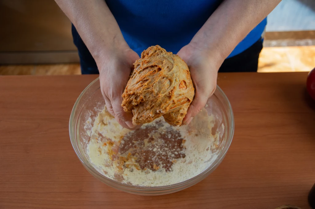 Seitan to przysmak pozyskany z glutenu, czyli białka występującego w ziarnach zbóż