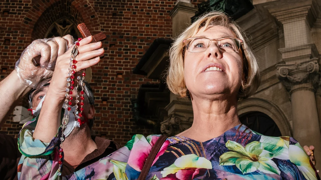 Małopolska kurator oświaty Barbara Nowak protestuje przeciwko Marszowi Równości w Krakowie, 29.08.2020 Małopolska kurator oświaty Barbara Nowak protestuje przeciwko Marszowi Równości w Krakowie, 29.08.2020