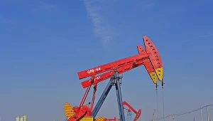 Administracja prezydenta Joe Bidena rozważa uzupełnienie strategicznych rezerw ropy, gdy ceny surowca spadną poniżej 80 dolarów za baryłkę