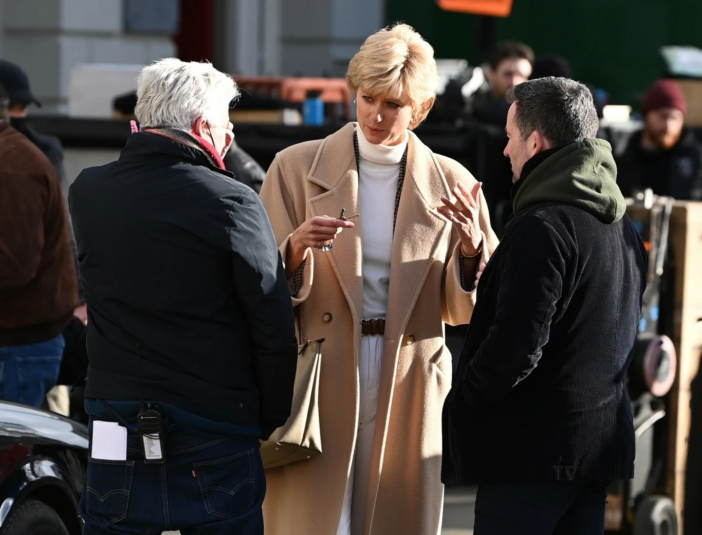Podobna do księżnej Diany? Elizabeth Debicki wznowiła już prace na planie "The Crown" Podobna do księżnej Diany? Elizabeth Debicki wznowiła już prace na planie "The Crown"