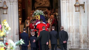 Królewskie pogrzeby – tłumy, przepych i tradycje. Te ceremonie zapadły w pamięć 