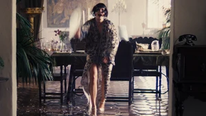 Karolina Szymczak w zwiastunie filmu "Babilon"