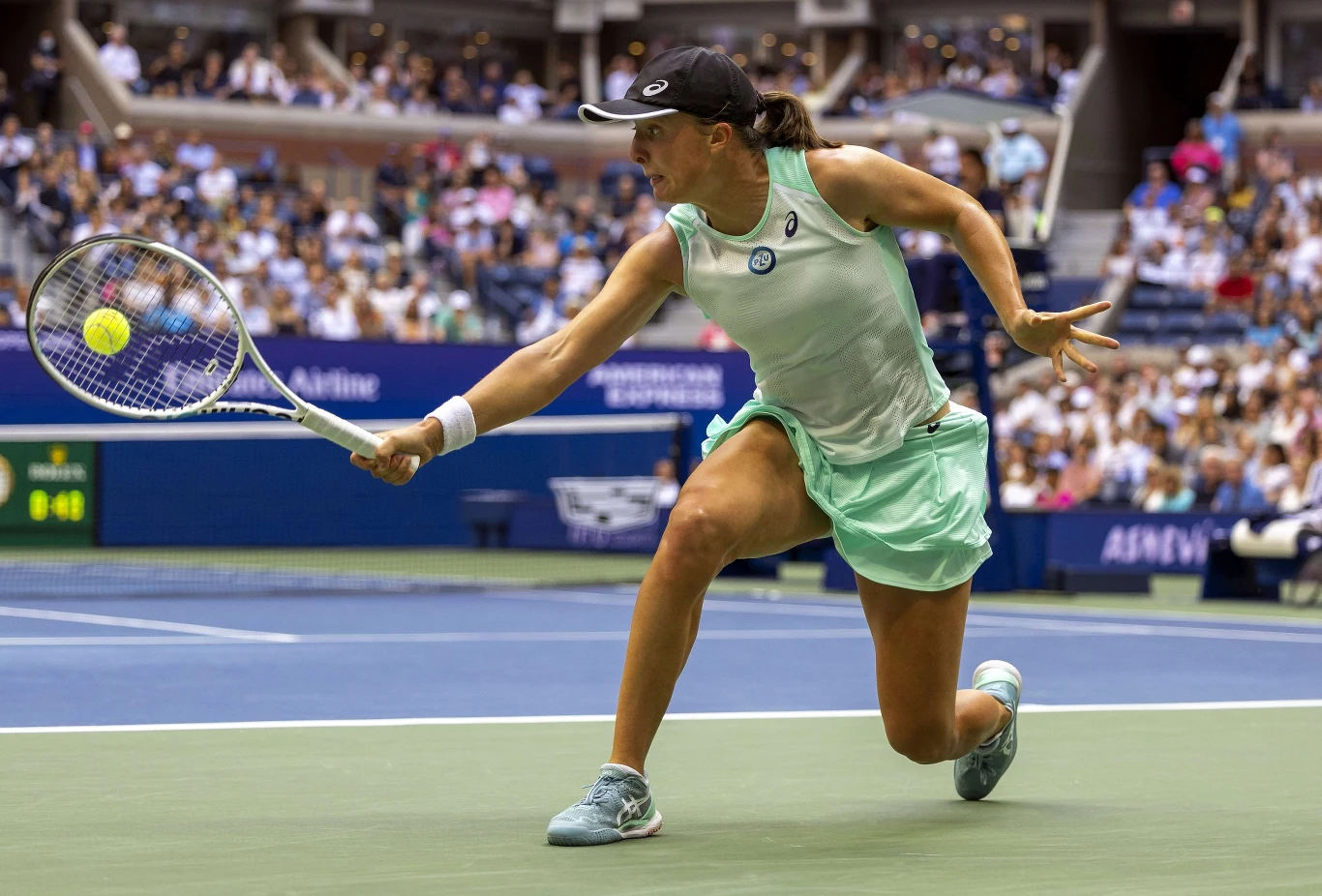 Iga Świątek podczas finałowego meczu US Open z Ons Jabeur