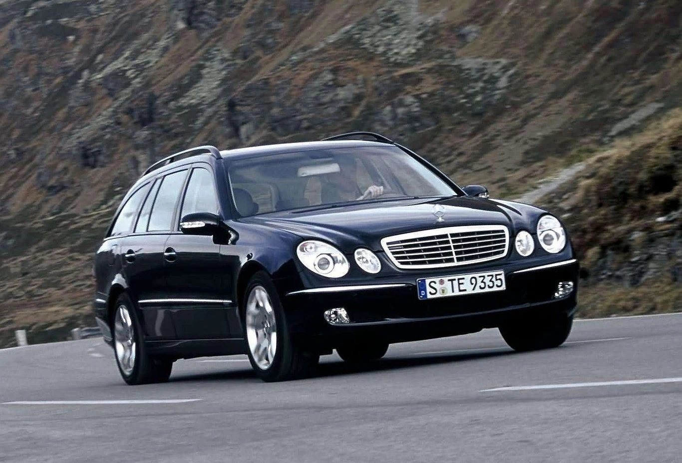 Czasy łatwych w naprawach mercedsów odeszły dawno temu