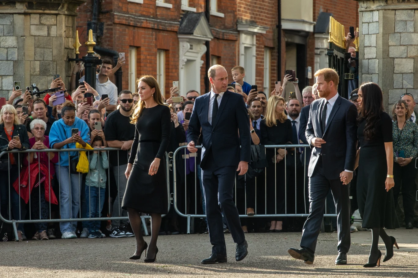 Księżna Kate, książę William, książę Harry, księżna Meghan
