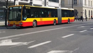 Utrudnienia w ruchu w Warszawie. Autobusy zmienią trasy
