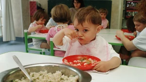 Zatrucie pokarmowe w bielskich placówkach oświatowych /Zdjęcie ilustracyjne