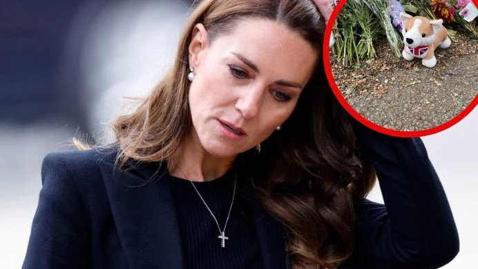 Kate Middleton wybrała z tłumu dziewczynkę, z którą oddała hołd zmarłej królowej