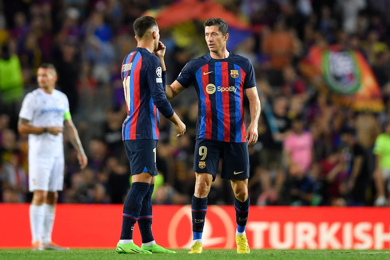 Ferran Torres i Robert Lewandowski