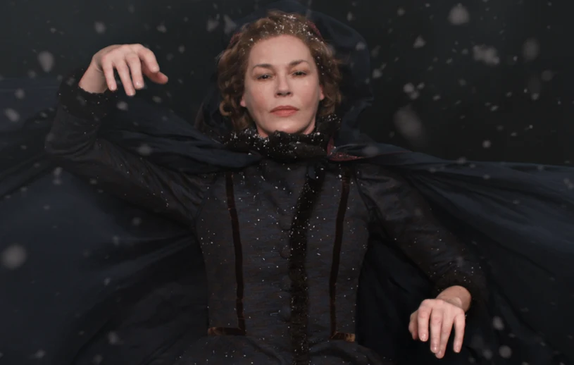 Connie Nielsen w serialu "Marzycielka - stając się Karen Blixen"