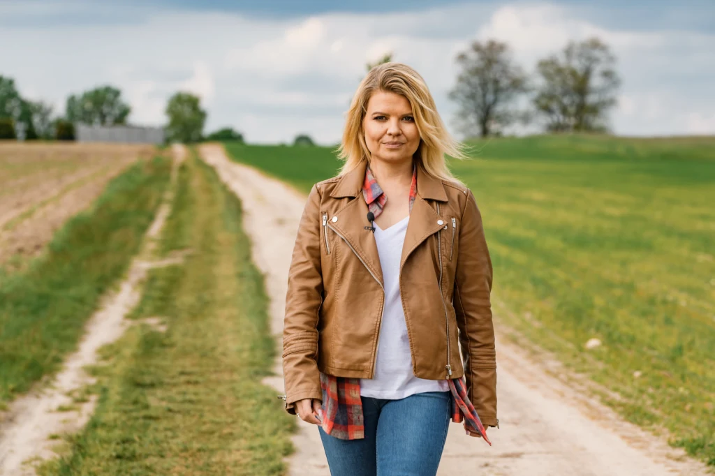 Marta Manowska przywiozła listy bohaterom dziewiątej edycji programu "Rolnik szuka żony"