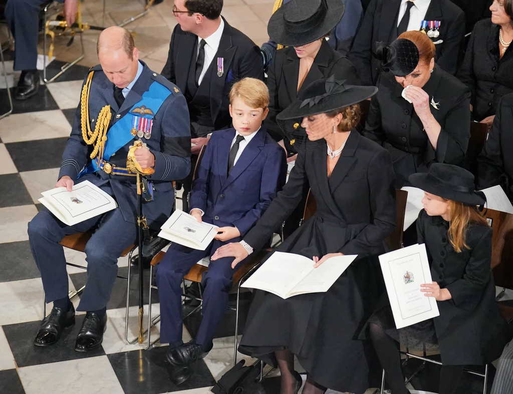 Księżna Kate wspierała swoje dzieci podczas pogrzebu królowej Elżbiety II 