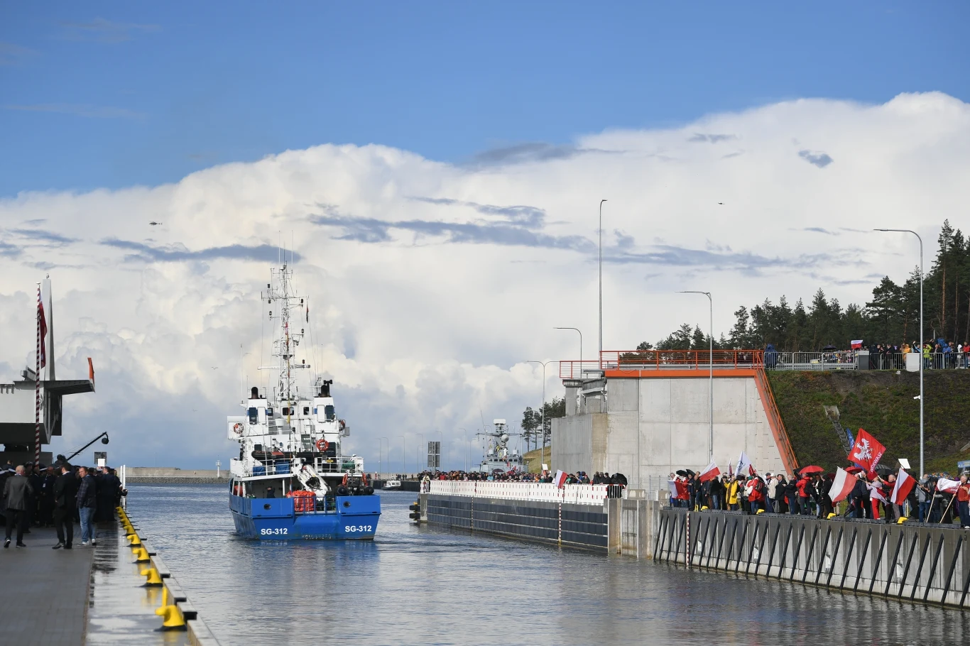 Otwarcie kanału żeglugowego przez Mierzeję Wiślaną, zdjęcie ilustracyjne Otwarcie kanału żeglugowego przez Mierzeję Wiślaną, zdjęcie ilustracyjne