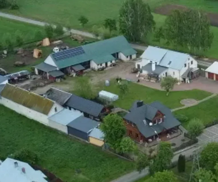 Tak mieszka Klaudia z programu "Rolnik szuka żony 9" Tak mieszka Klaudia z programu "Rolnik szuka żony 9"