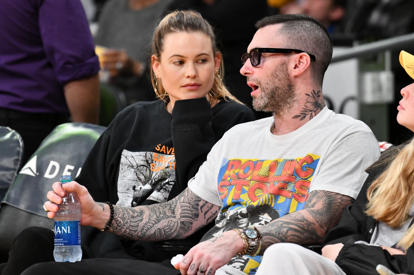 Behati Prinsloo i Adam Levine Behati Prinsloo i Adam Levine