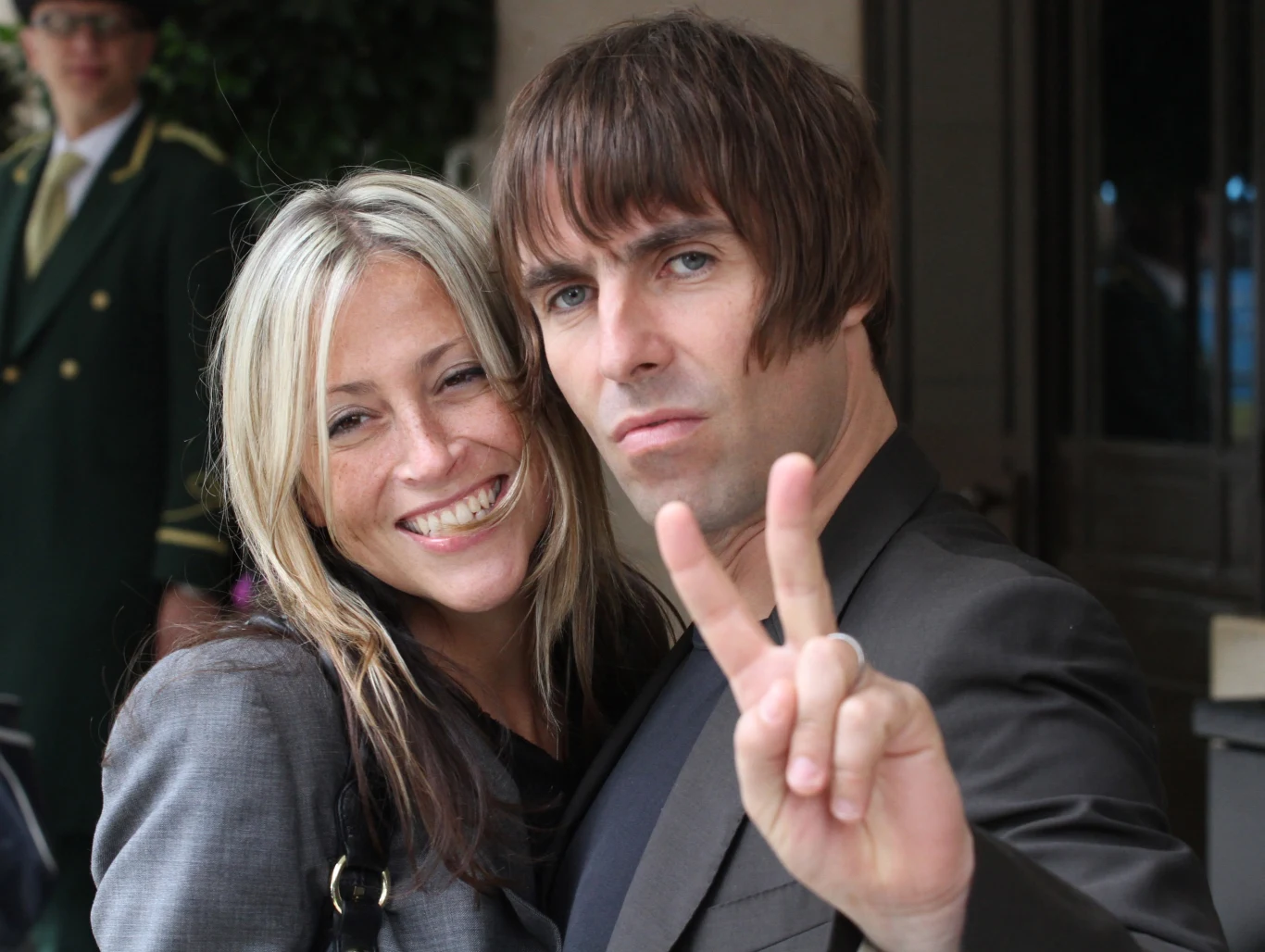 Liam Gallagher i Nicole Appleton w Londynie, zdjęcie z 2010 roku Liam Gallagher i Nicole Appleton w Londynie, zdjęcie z 2010 roku