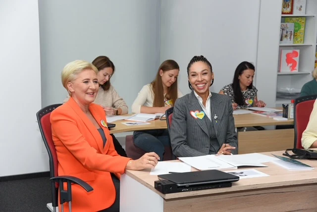 Agata Kornhauser Duda i Omensah łączą siły w szczytnym celu