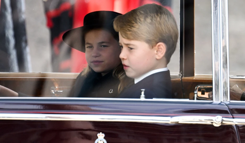 Księżniczka Charlotte i książę George