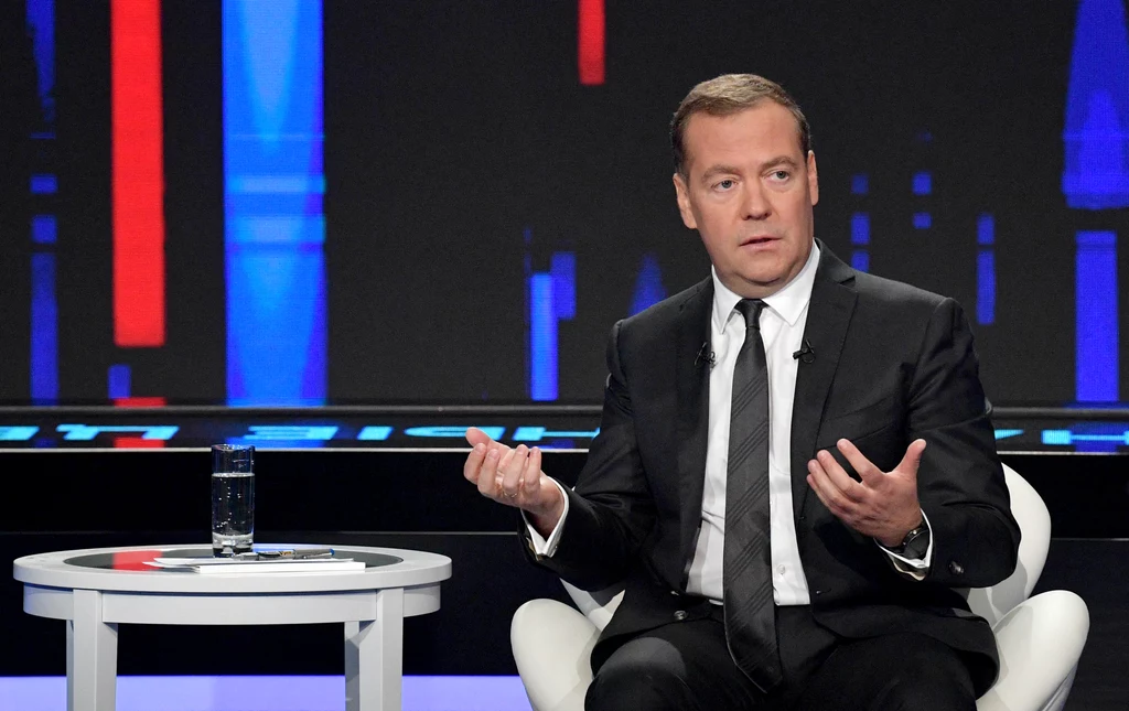 Miedwiediew przedstawił nową wizję świata Miedwiediew przedstawił nową wizję świata
