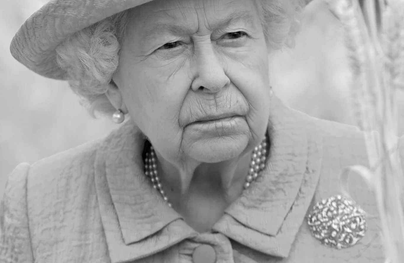 Królowa Elżbieta II Królowa Elżbieta II