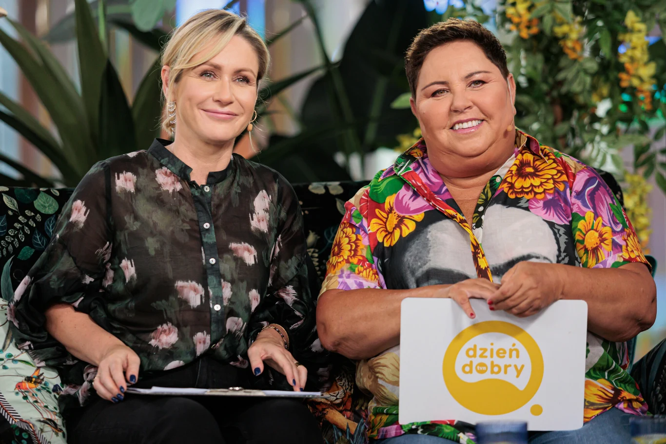 Małgorzata Ohme, Dorota Wellman na planie programu "Dzień" Dobry TVN Małgorzata Ohme, Dorota Wellman na planie programu "Dzień" Dobry TVN