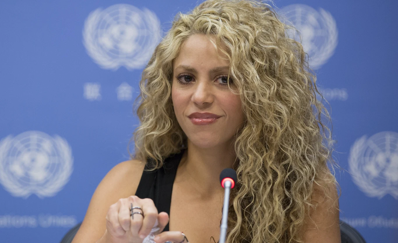 Shakira udzieliła wywiadu dla maerykańskiego "Elle" Shakira udzieliła wywiadu dla maerykańskiego "Elle"