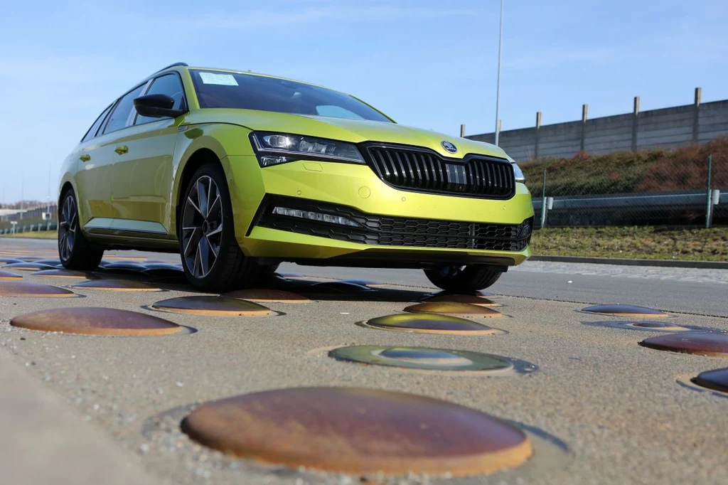 Na poligon testowy trafia każda wyprodukowana w Czechach Skoda