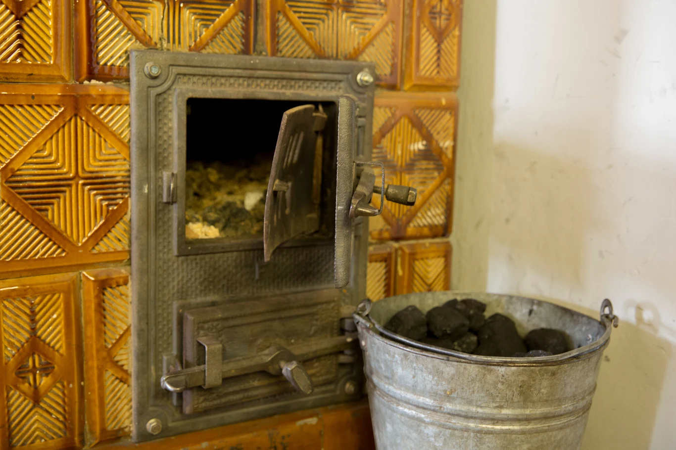 Liczba deklaracji użytkowania pieca węglowego wzrosła po ogłoszeniu dodatku węglowego Liczba deklaracji użytkowania pieca węglowego wzrosła po ogłoszeniu dodatku węglowego