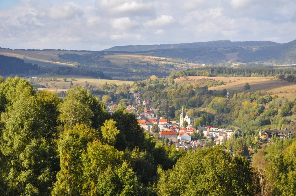 Duszniki-Zdrój to malownicze miasteczko na Dolnym Śląsku, które niestety wyludnia się