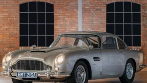 Aston Martin DB5 z filmu "Nie czas umierać" fot. Christie's