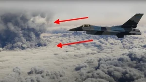 Wirtualni piloci Microsoft Flight Simulatora próbują przelecieć przez huragan Ian