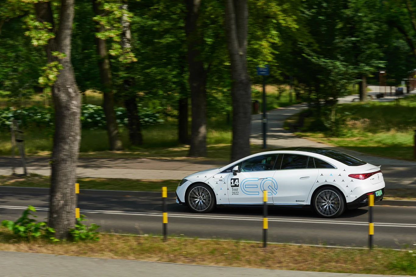 Mercedes EQ Tour