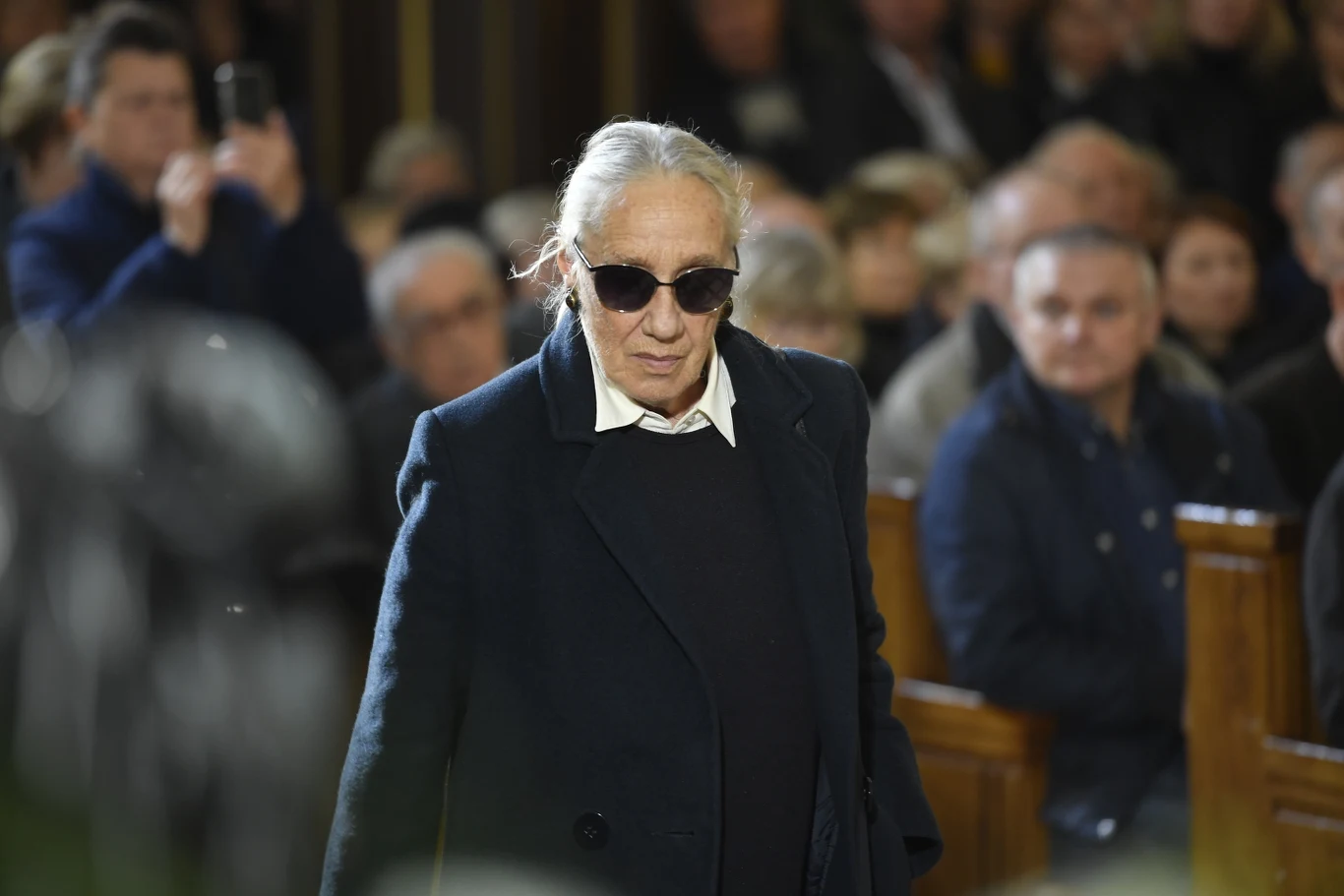 Maja Komorowska na pogrzebie Franciszka Pieczki.