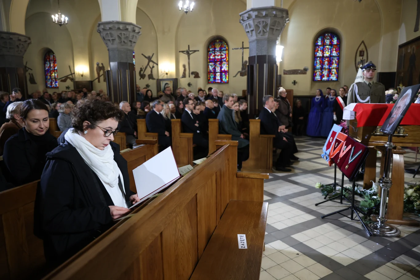 Wanda Zwinogrodzka na pogrzebie Franciszka Pieczki.