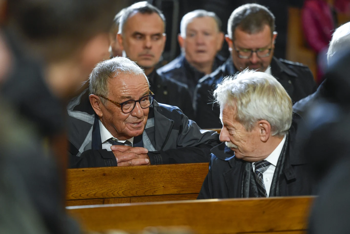 Jerzy Fedorowicz na pogrzebie Franciszka Pieczki.