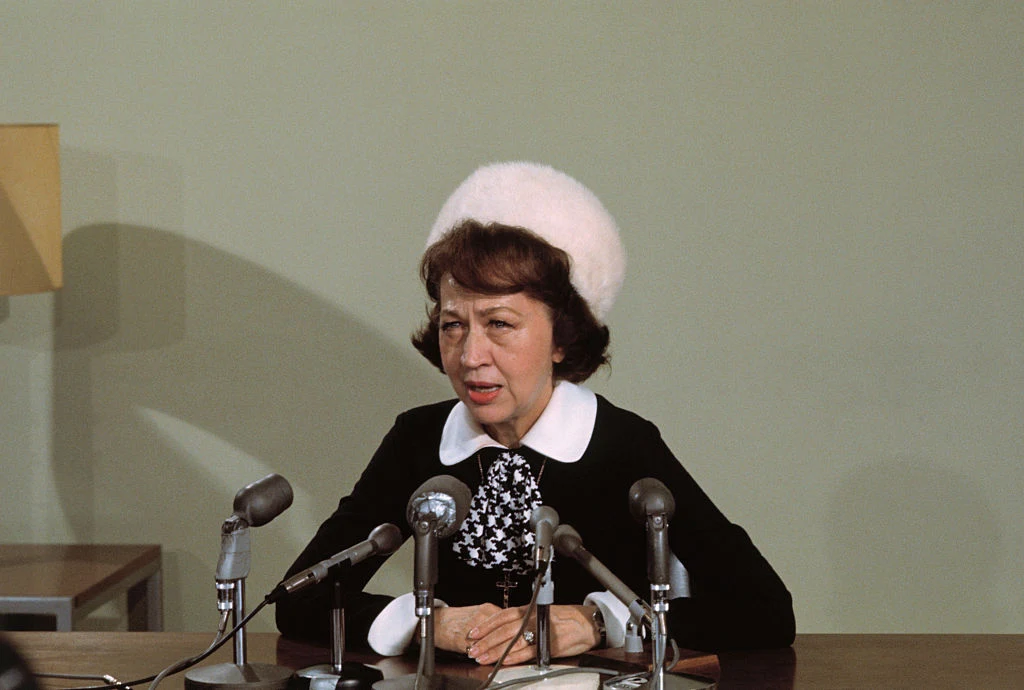 Po tragicznej śmierci prezydenta Kennedy’ego Jeane Dixon stała się amerykańską celebrytką